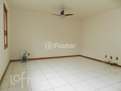 Image 3 - 893902
