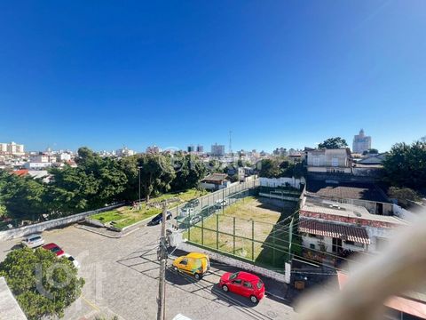 Image 6 - 893916