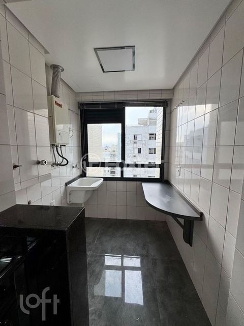Image 10 - 893922