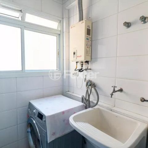 Image 8 - 893939