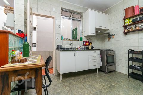 Image 13 - 893941