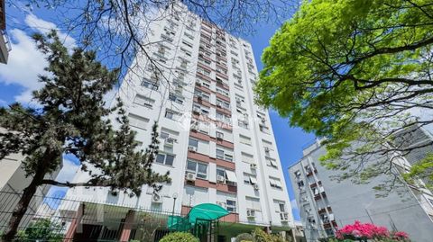 Image 9 - 893989