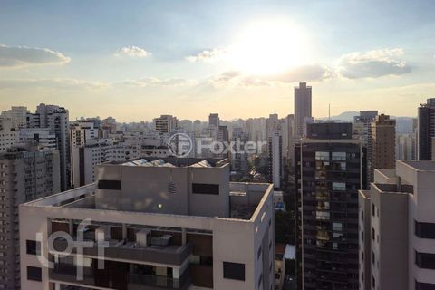 Image 6 - 893991