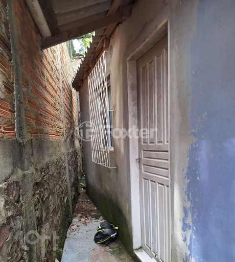 Image 8 - 894000
