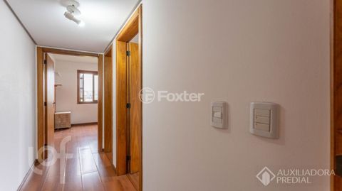 Image 17 - 894064