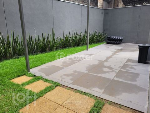 Image 7 - 894081
