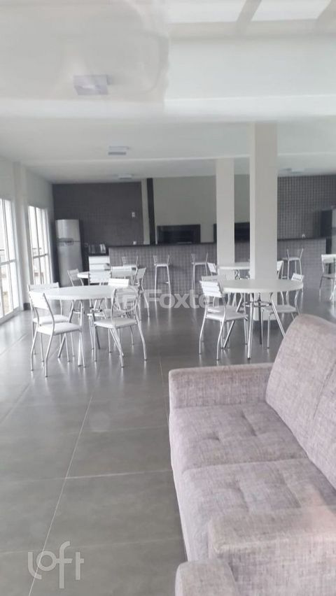 Image 7 - 894083