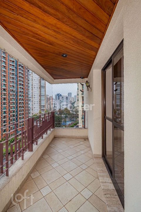Image 3 - 894099