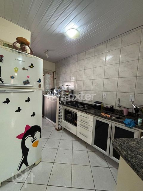 Image 2 - 894102