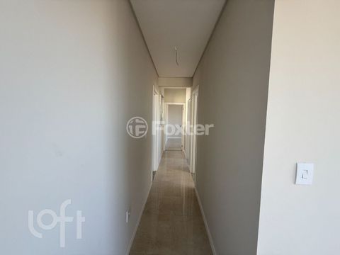 Image 8 - 894121