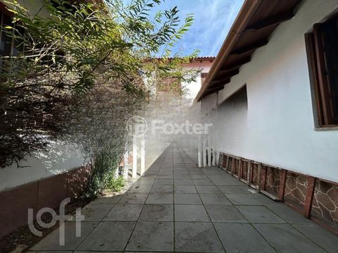 Image 17 - 894142