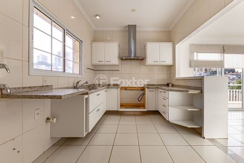 Image 8 - 894155
