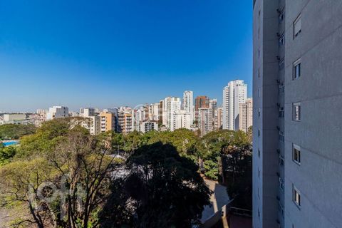 Image 11 - 894163
