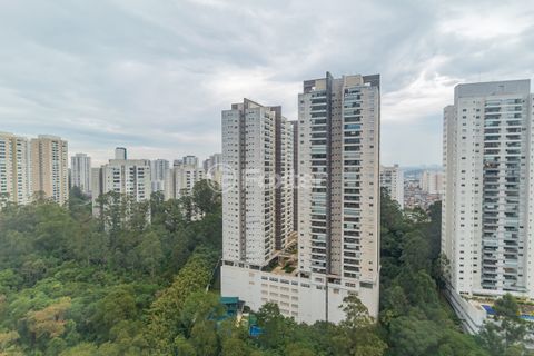 Image 2 - 894179