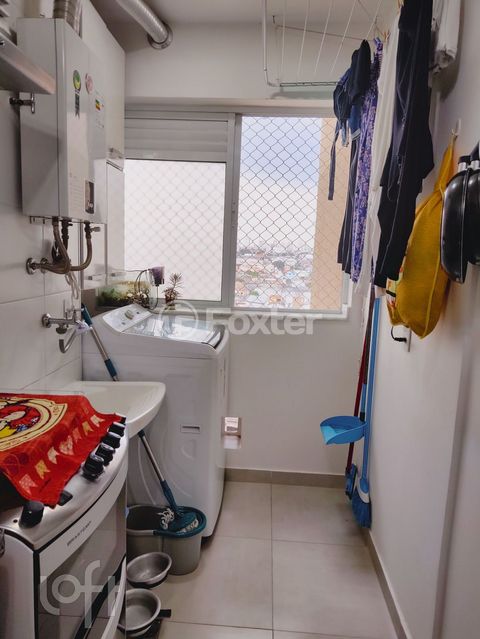 Image 4 - 894186
