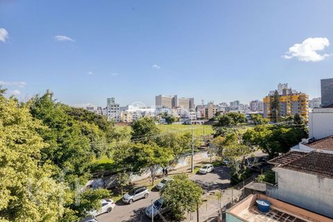 Image 8 - 894221