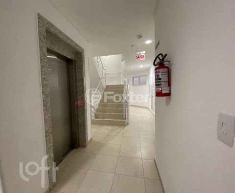 Image 3 - 894223