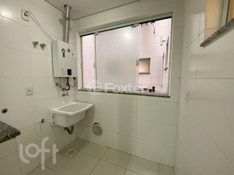 Image 7 - 894223