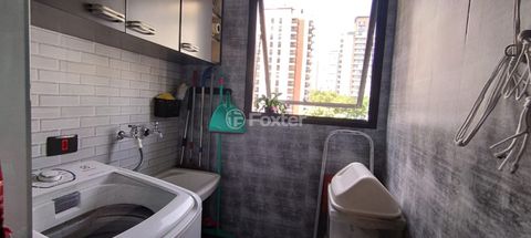 Image 13 - 894229