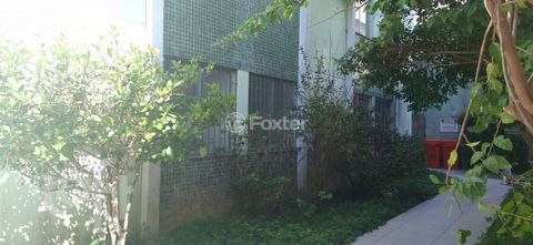 Image 8 - 894281