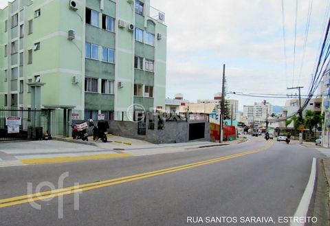 Image 7 - 894281