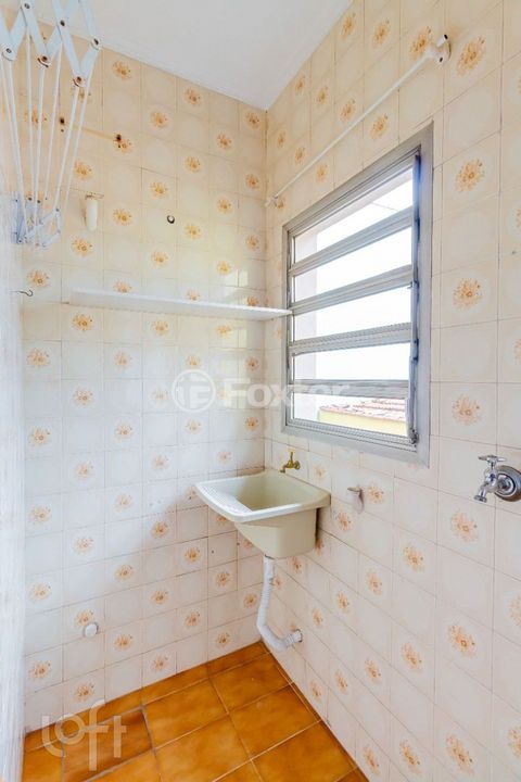 Image 7 - 894364