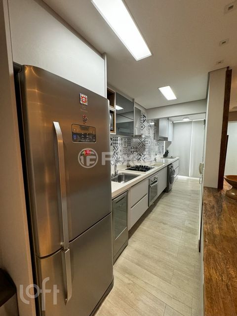 Image 3 - 894369