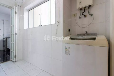 Image 7 - 894481