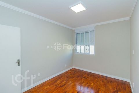 Image 7 - 894492