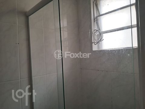 Image 7 - 894512