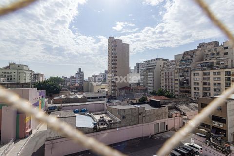 Image 2 - 894516