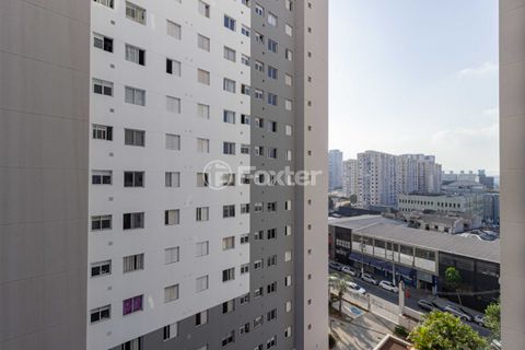 Image 9 - 894629