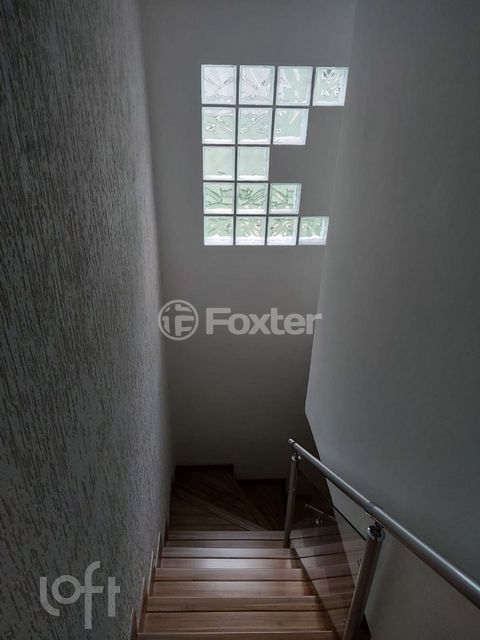 Image 7 - 894655