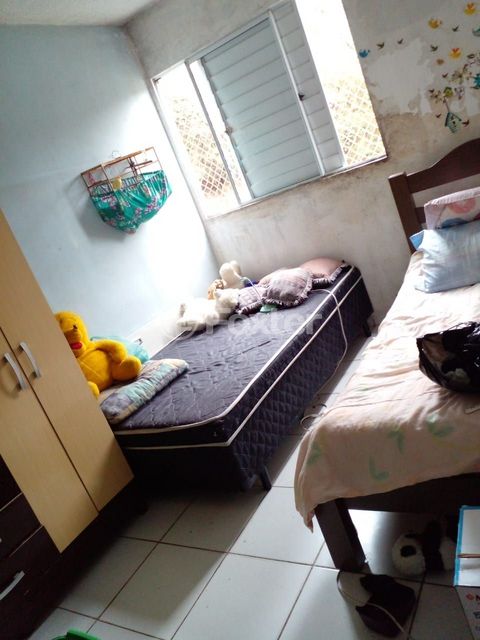 Image 2 - 894666