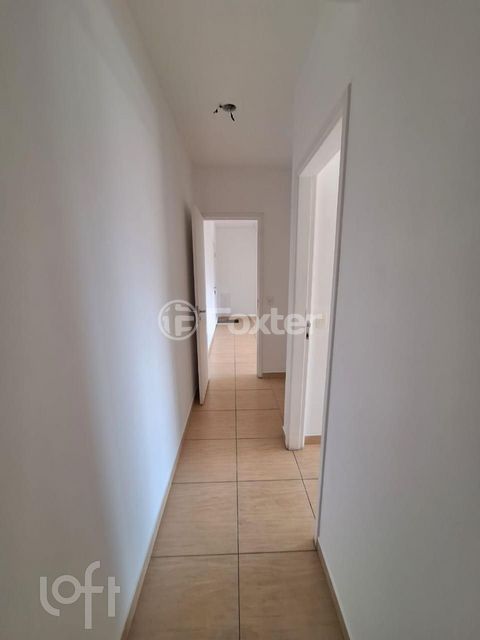 Image 4 - 894669