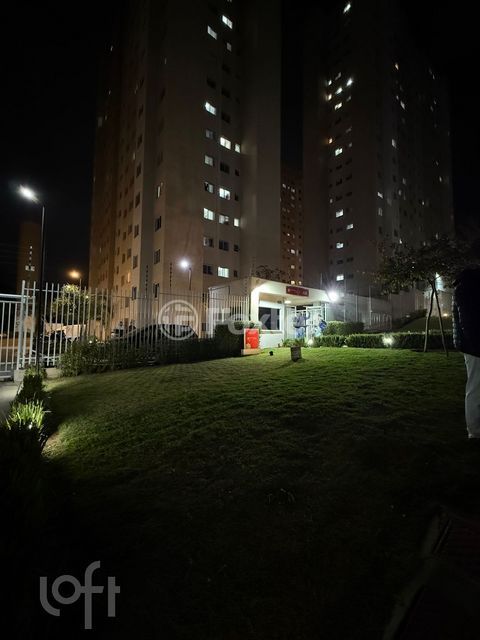 Image 14 - 894676
