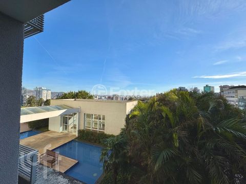 Image 17 - 894681