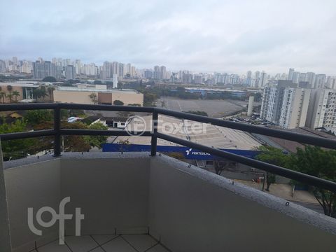 Image 0 - 894684