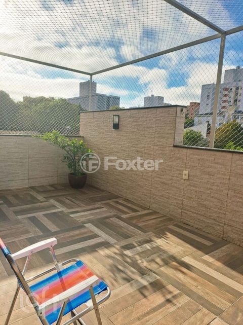 Image 7 - 894695