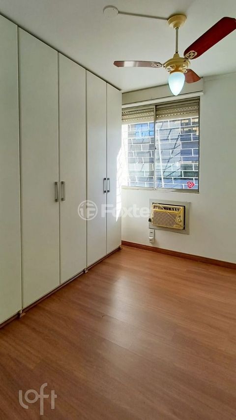 Image 7 - 894716