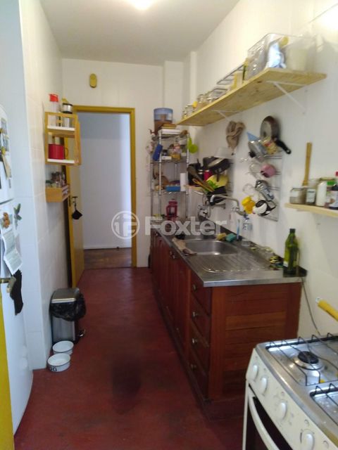 Image 3 - 894757