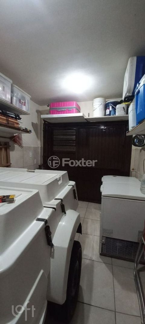 Image 5 - 894766