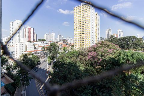 Image 2 - 894790