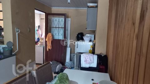 Image 19 - 894799