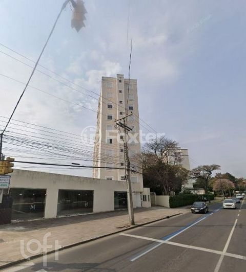 Image 8 - 894802