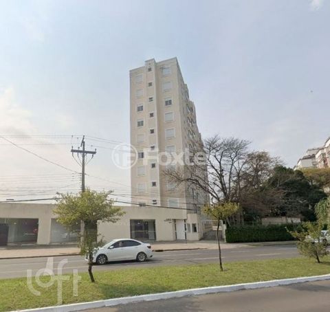 Image 7 - 894802