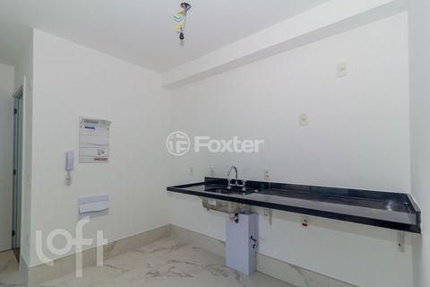 Image 11 - 894827