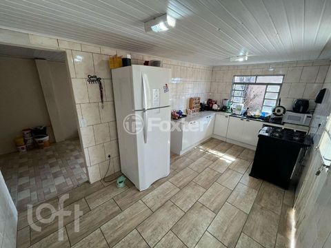 Image 17 - 894854