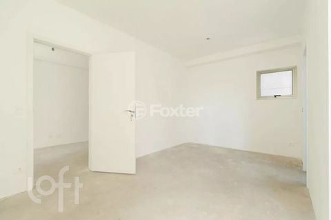 Image 7 - 894861