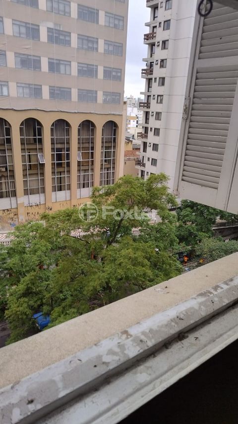 Image 8 - 894864